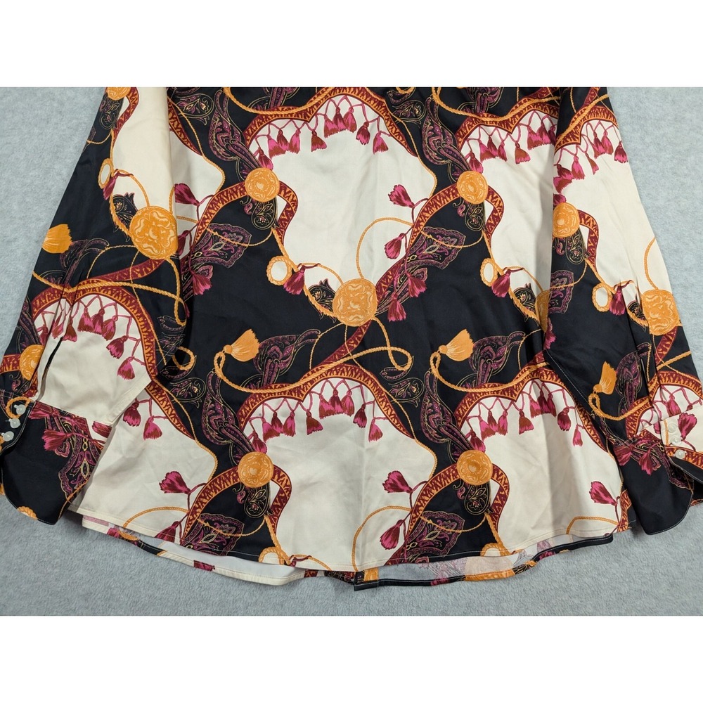 Chicos Women Top Size 4/20 NWT No Iron Tassle Gold Chain Print Button Up Long Sl - Picture 13 of 14